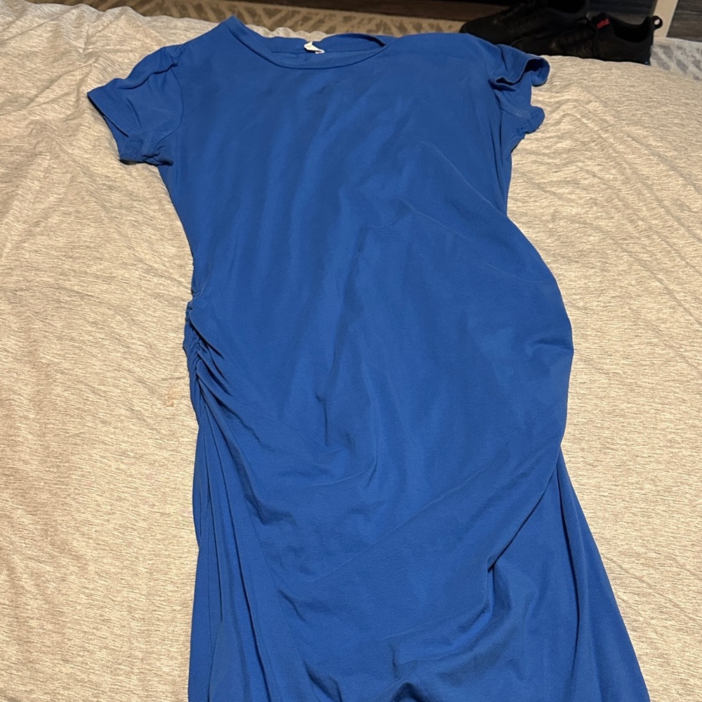 Women’s blue size large T-shirt dress